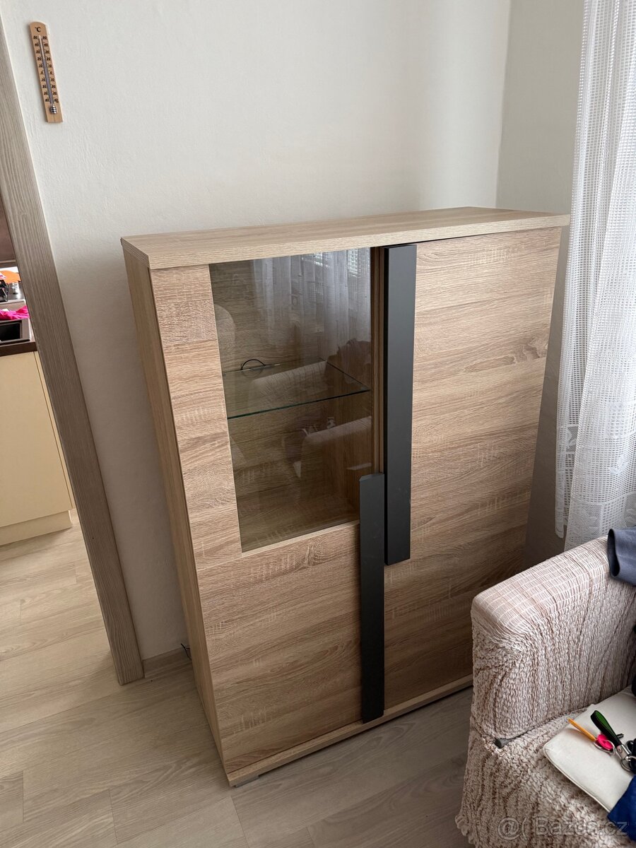 Skřinky do pokoje - 2