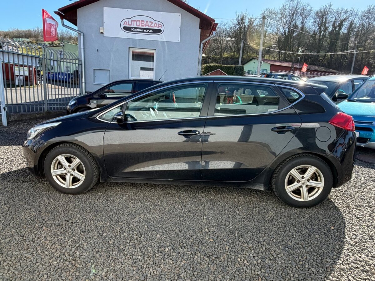 Kia Cee´d, 1,4 SERVISKA, 1.MAJITEL,ČR - 2