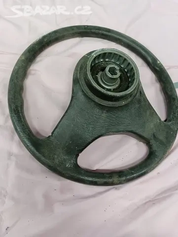 Volant starý ford - 2
