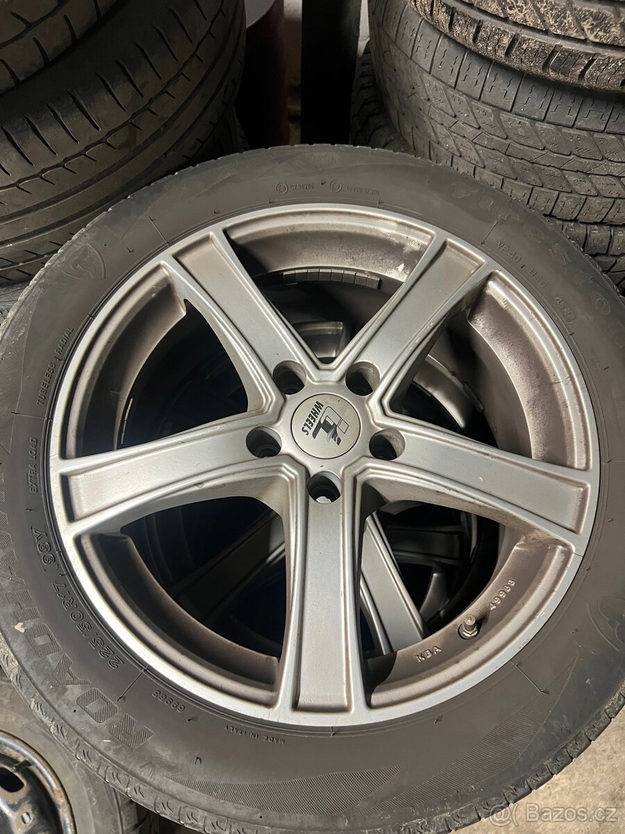 Alu Kola 225/50R17 - 2
