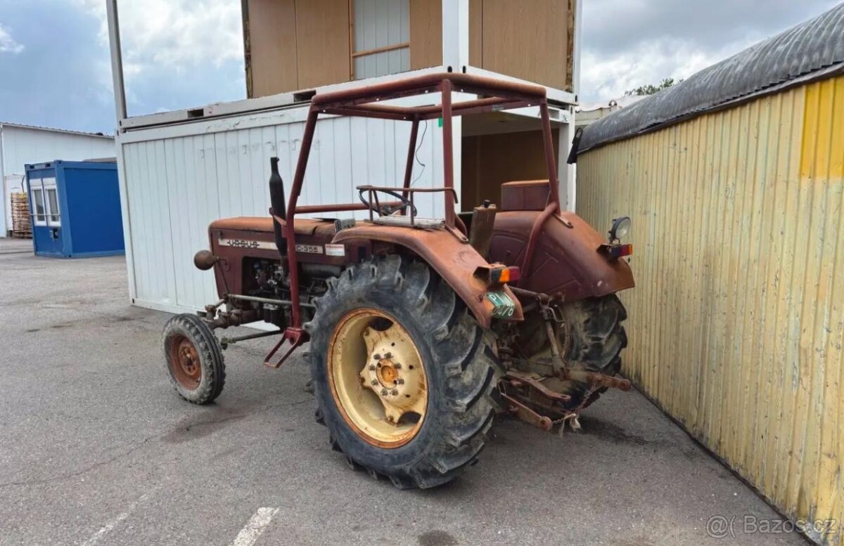 Kolový traktor/ veterán/ URSUS C-355 - 2