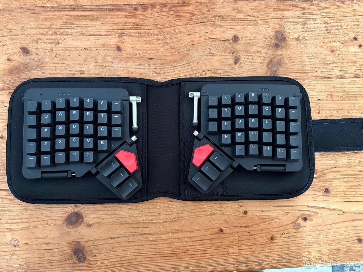 ZSA Moondlander split ergo klavesnice - 2
