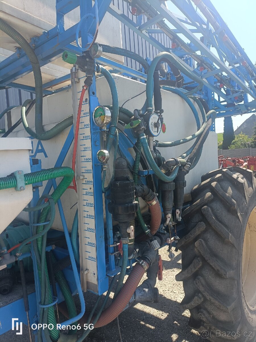 3000l Tažený postřikovač INUMA 3024 - 2