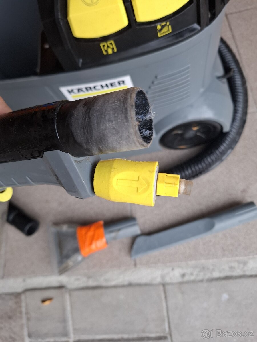Tepovač Karcher Puzzi 8/1c - 2