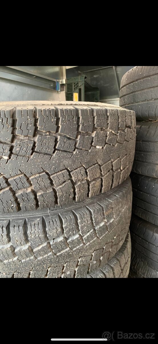 Zimní kola 195/70 r15C - 2