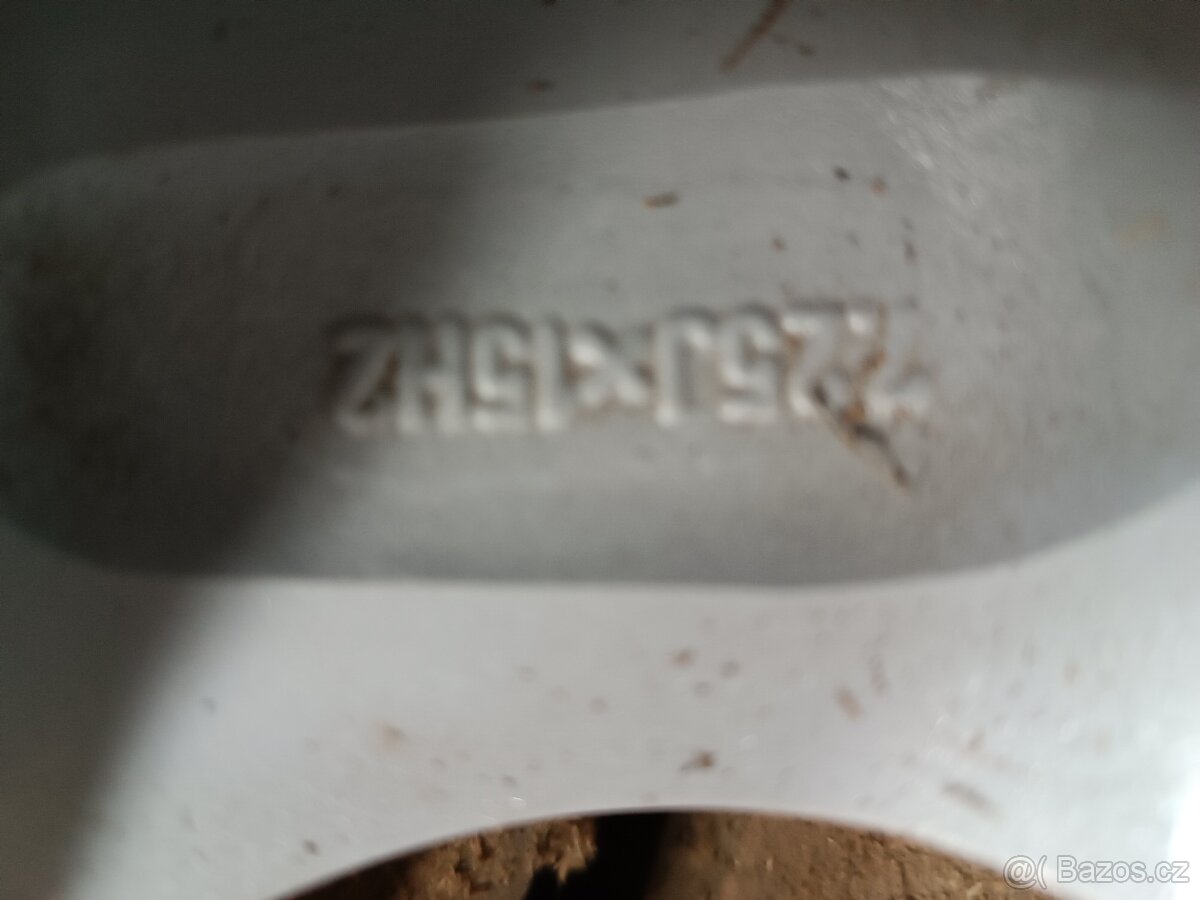 ALU kola s límcem R 15 - 2