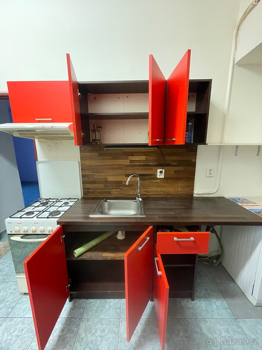 Predám kuchynskú linku - 2