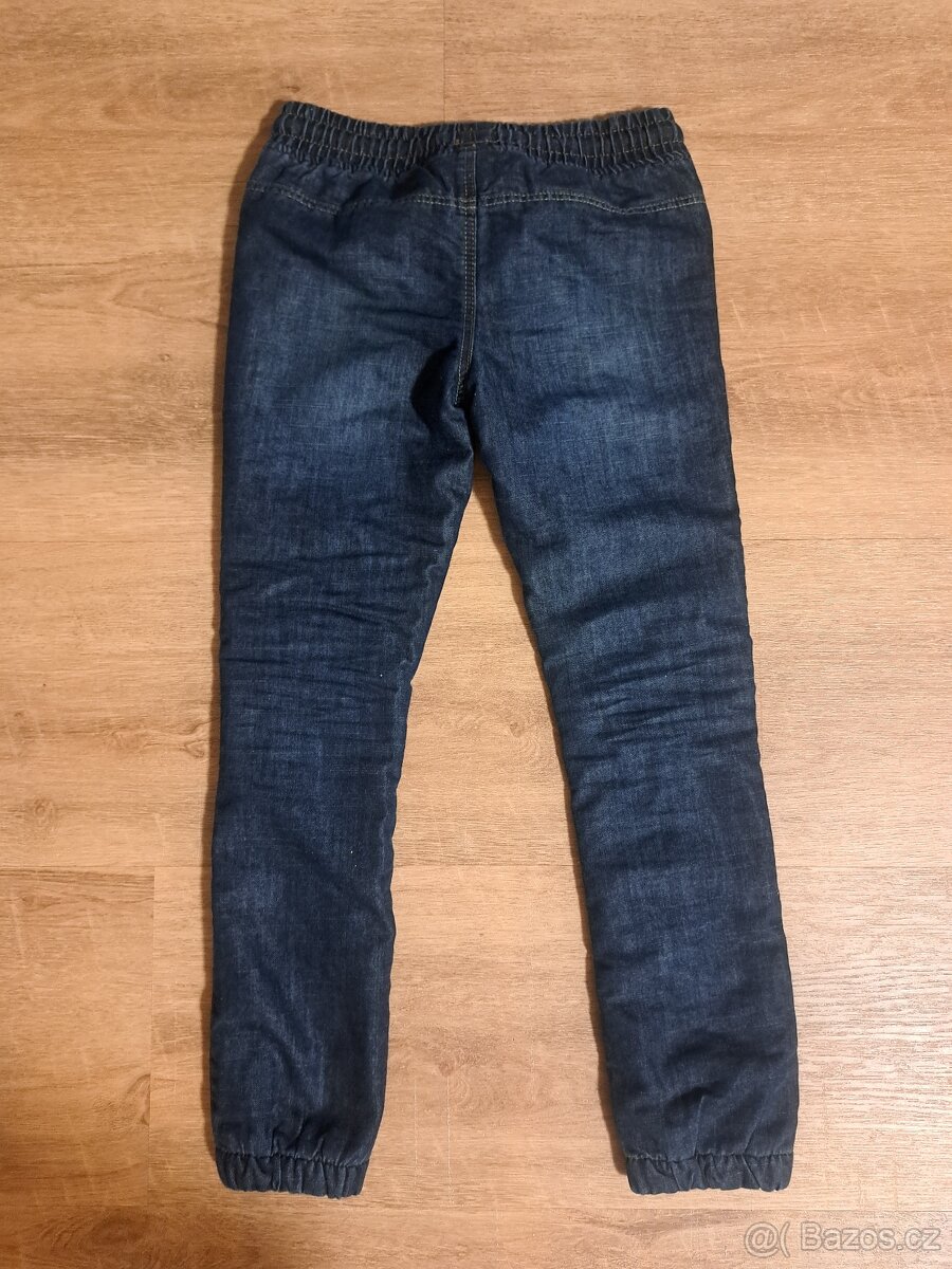 Chlapecké zateplené rifle, kalhoty zn. C&A, vel. 140 – top s - 2