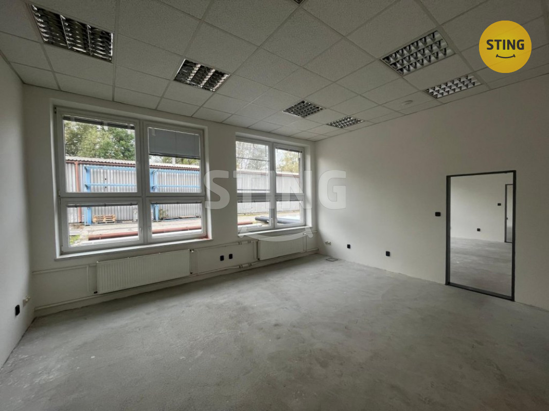 Pronájem haly se zázemím., 133917 - 2