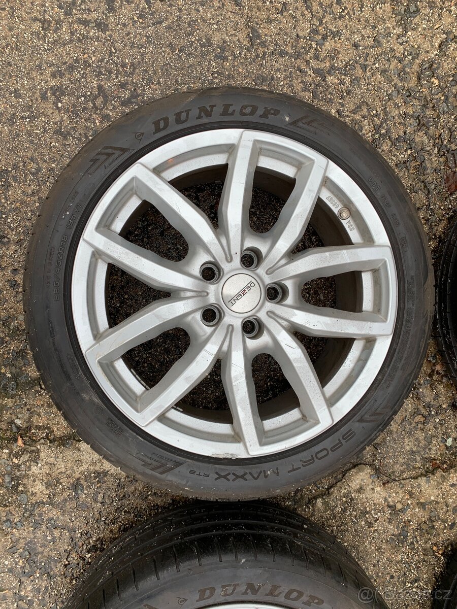 Alukola Mazda 8Jx18 H2 Dezent - 2