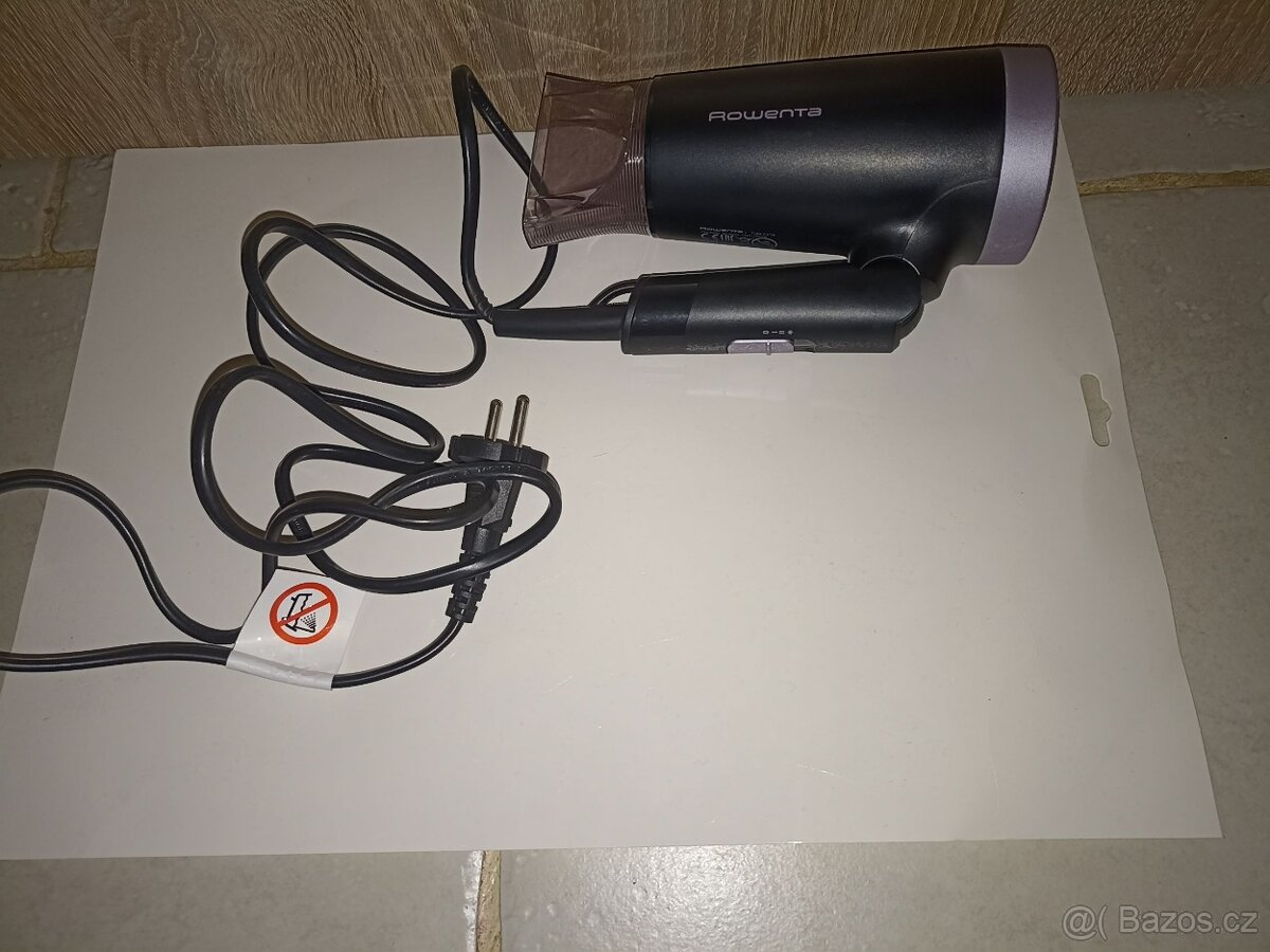 Fén na vlasy Rowenta Express Style CV1831F0 - 2