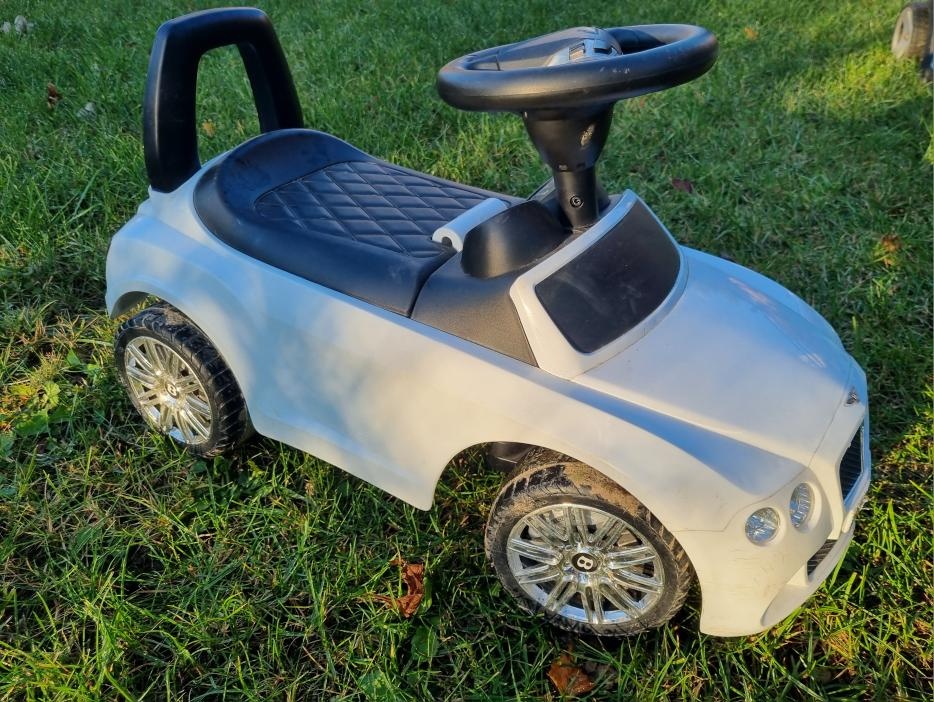 Odrážedlo / autíčko - 2