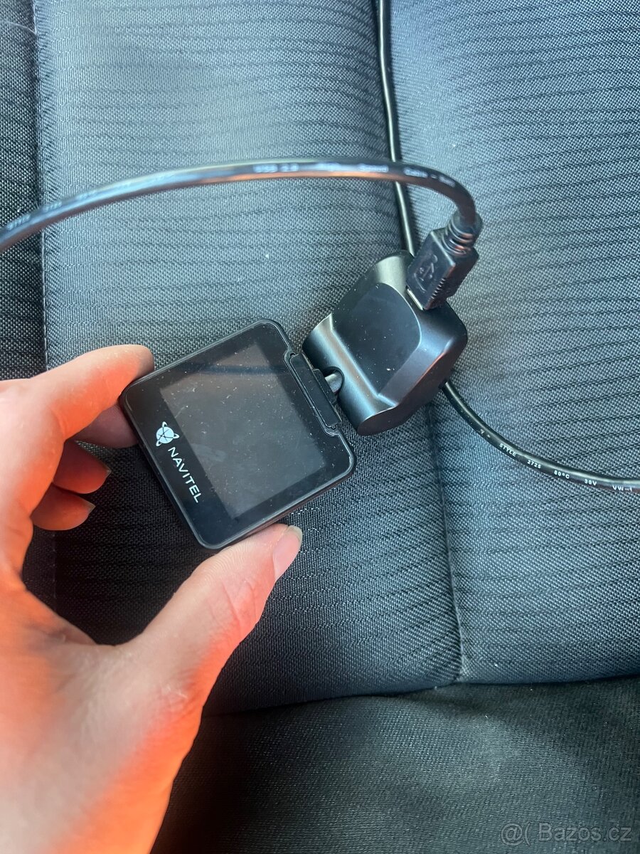 Autokamera NAVITEL R600 - 2