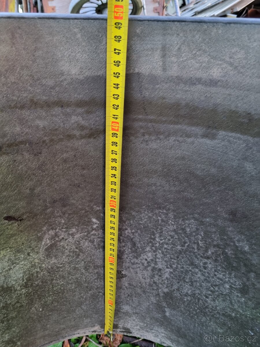 Část krmného žlabu - 2