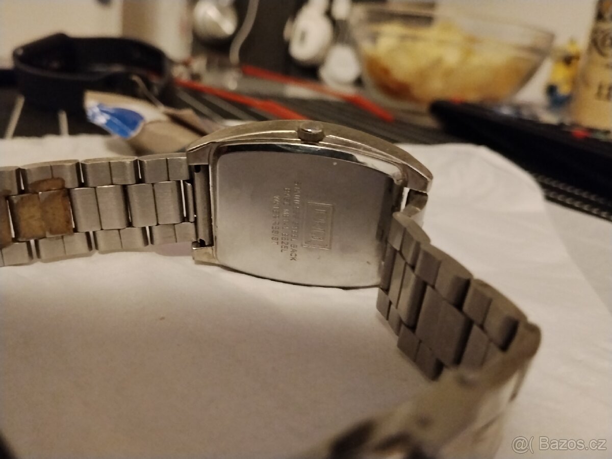 Hodinky pánské Q/Q QUARTZ. - 2