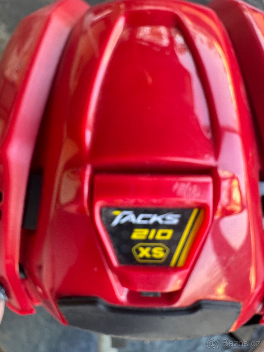 Hokejová výstroj CCM - 2