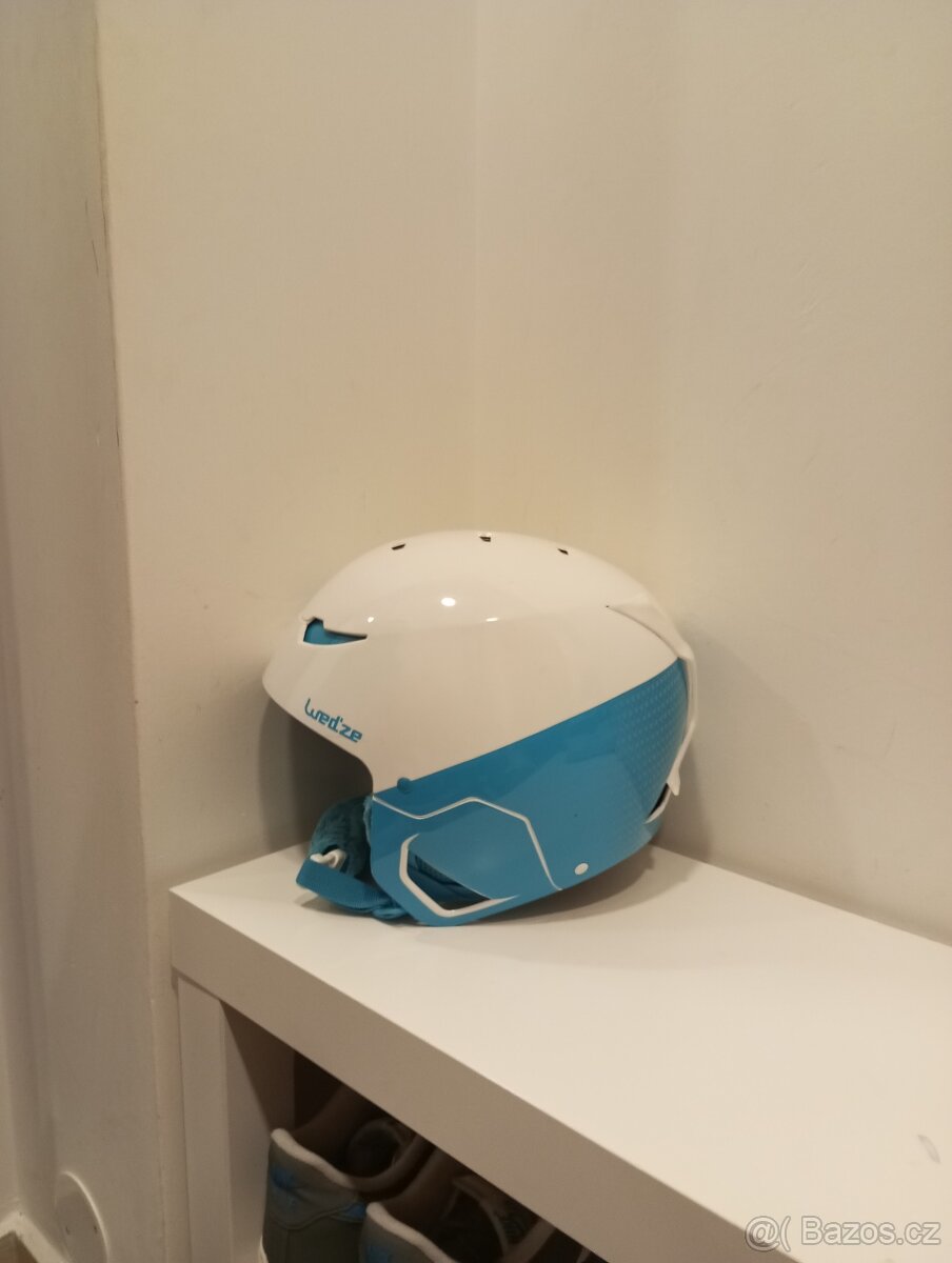 Lyžařská helma - 2