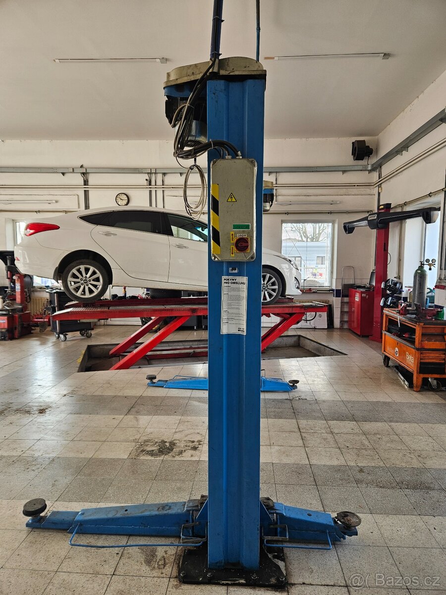 DVOUSLOUPOVÝ ZVEDÁK - 2