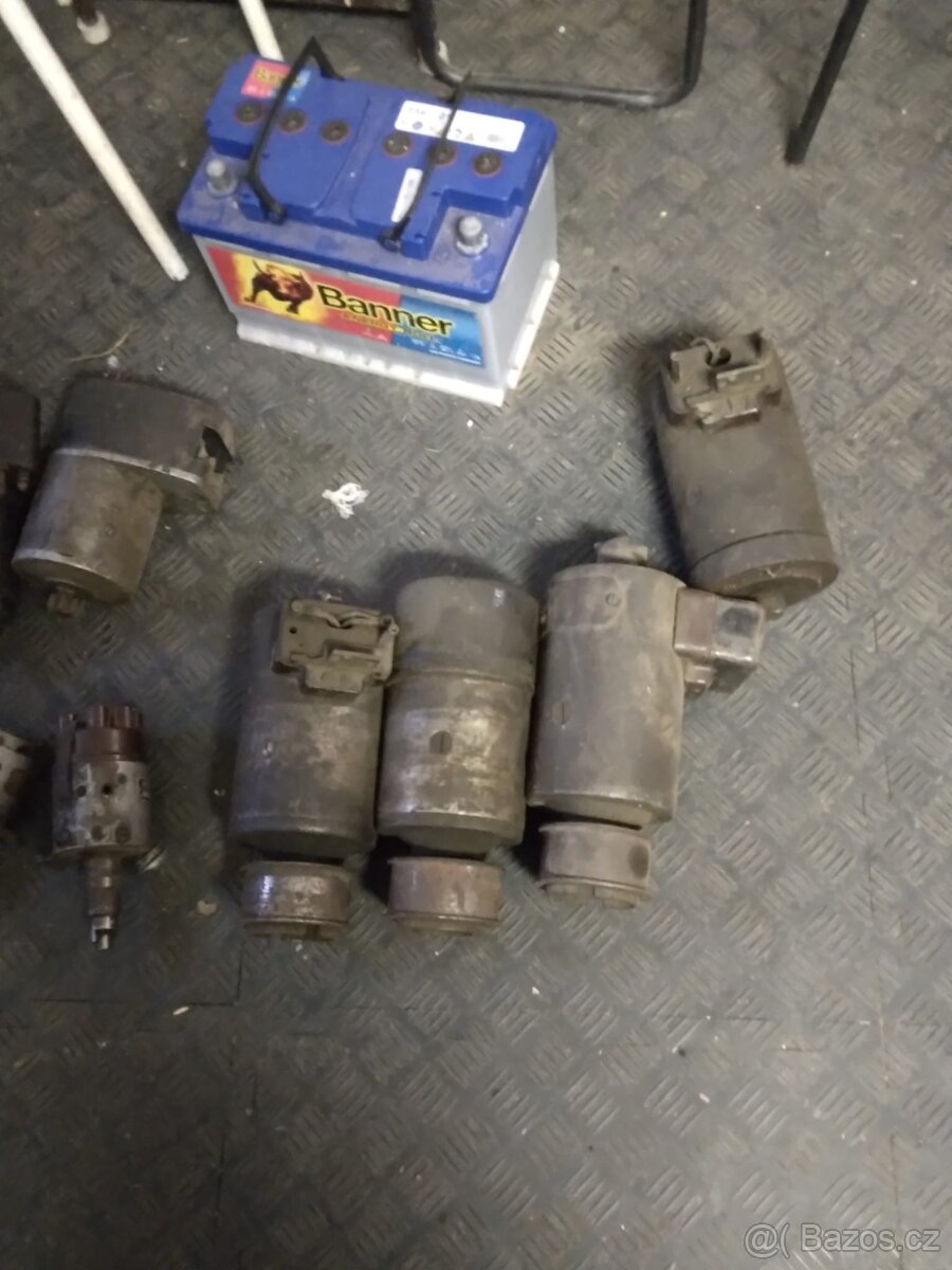 Moskvič 2140 náhradní díly - 2