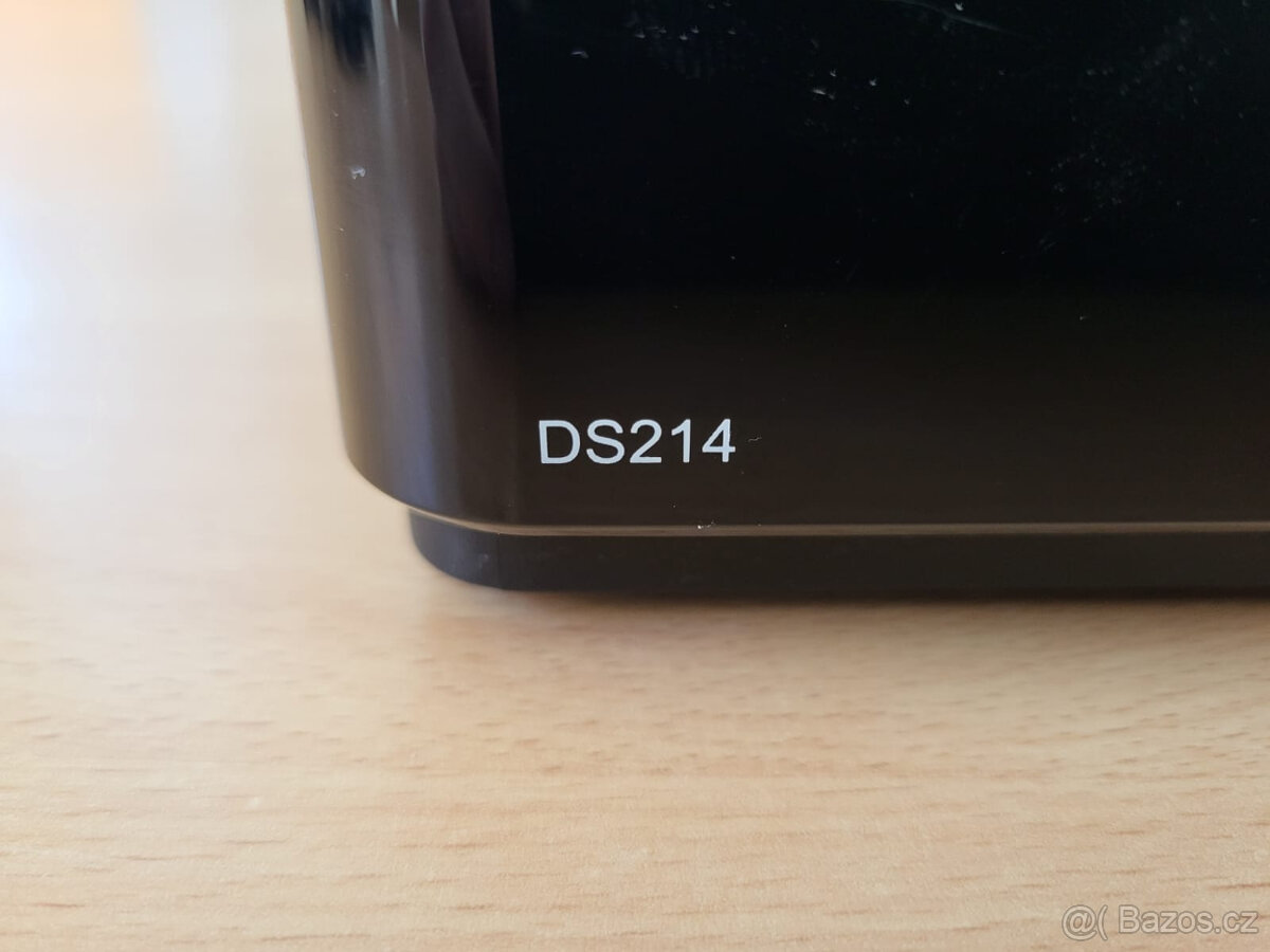 NAS Synology DS214 + 2ks HDD Saegate 4GB - 2