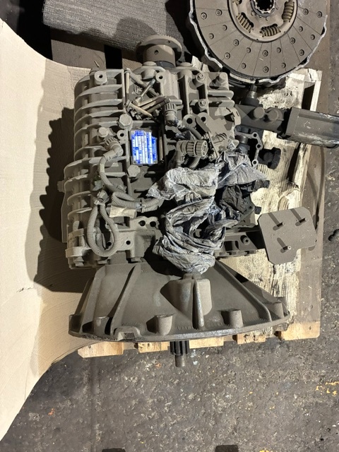 Renault Midlum ZF Ecolite 6 S 850 - 2