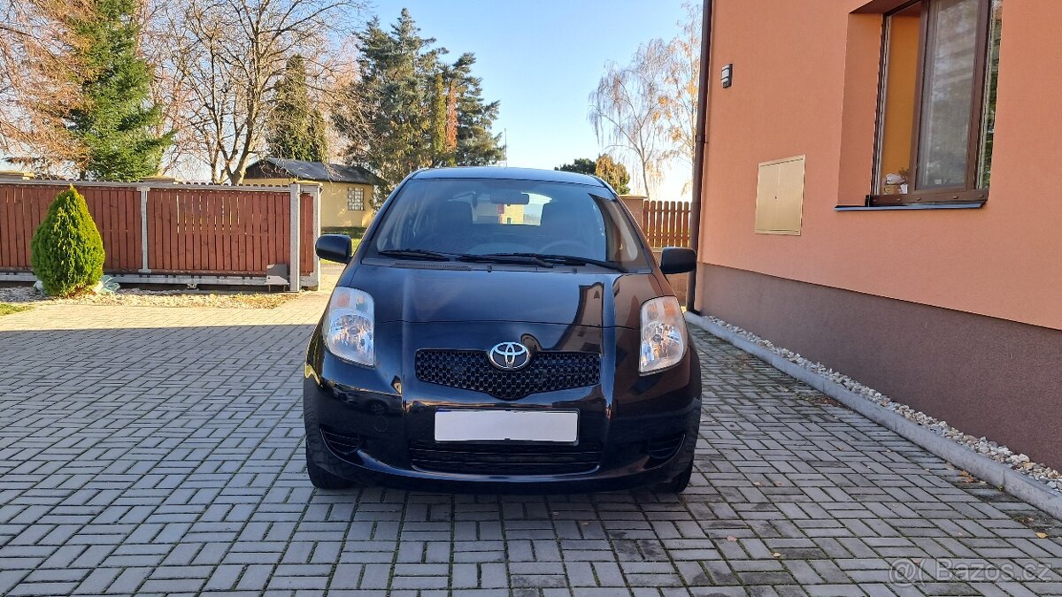 Toyota Yaris, 1.0i / najeto 53 000 KM - 2