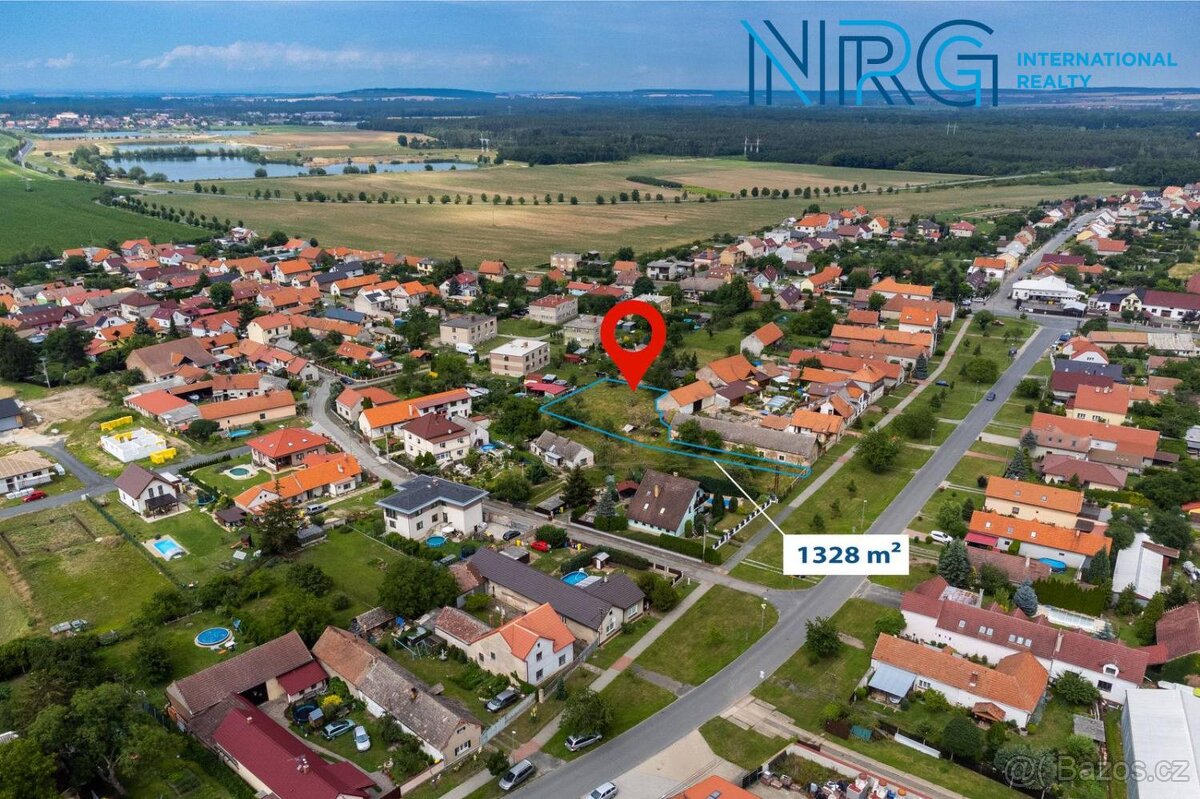 Prodej stavebního pozemku, Veltruby - 2