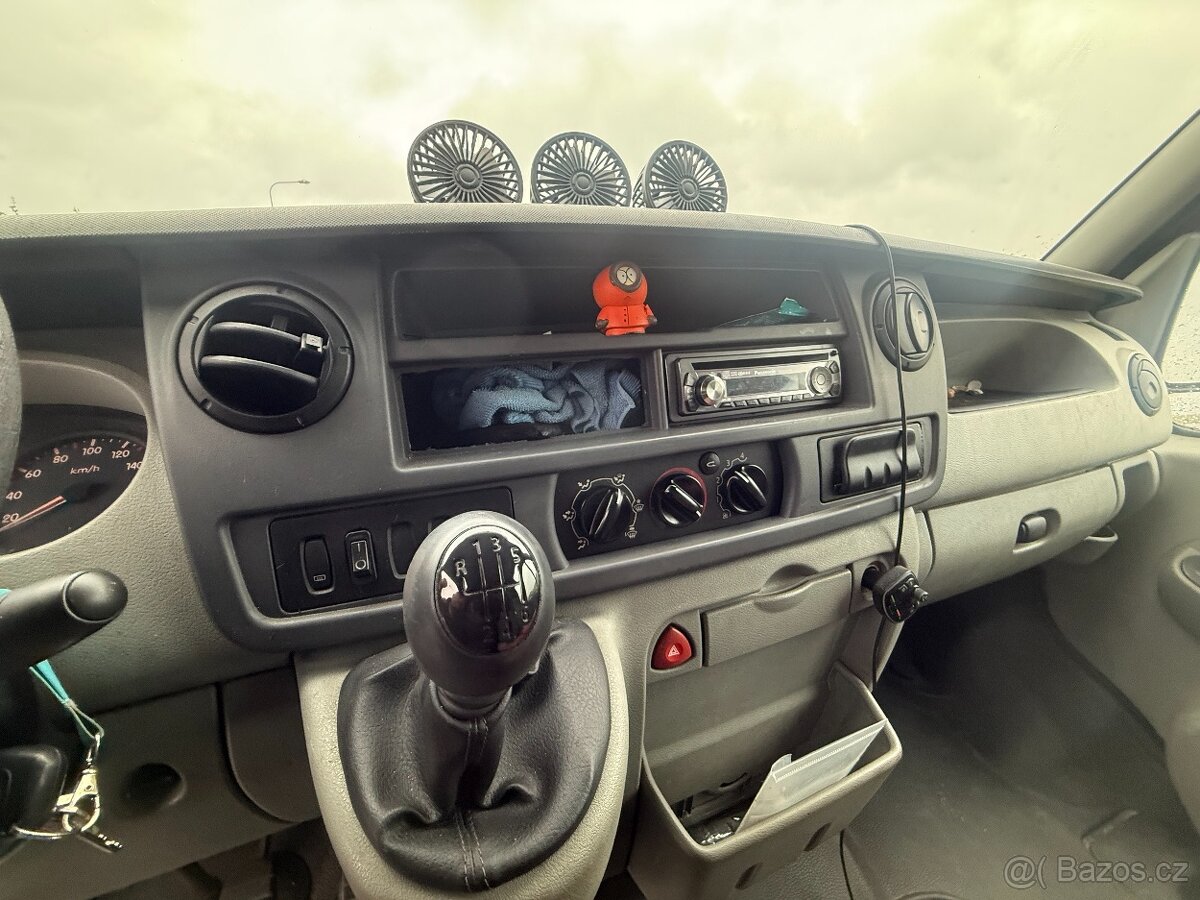Renault Master 2,5 izotherm obytný special - 2