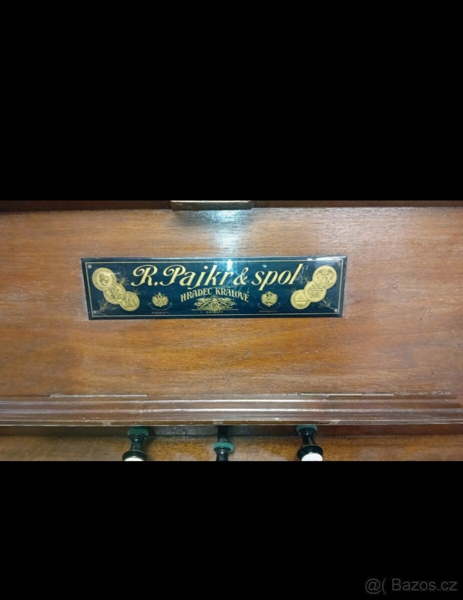 Starodávné harmonium Pajker - 2
