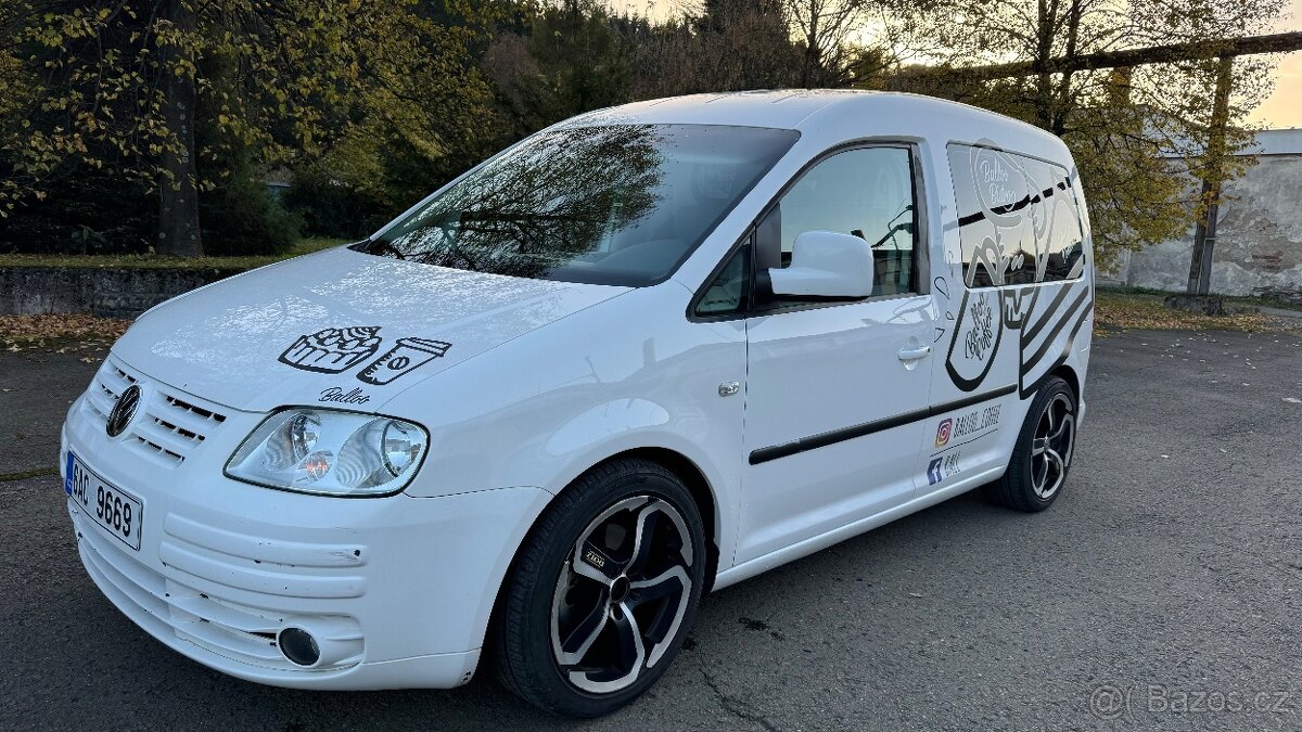 VW Caddy Life 5 míst 1.4 16v krásný stav - 2