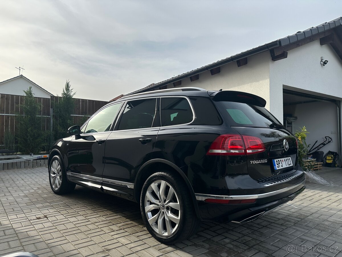 VW TOUAREG R-line, 159 tis. km, serviska, WEBASTO, DYNAUDIO - 2