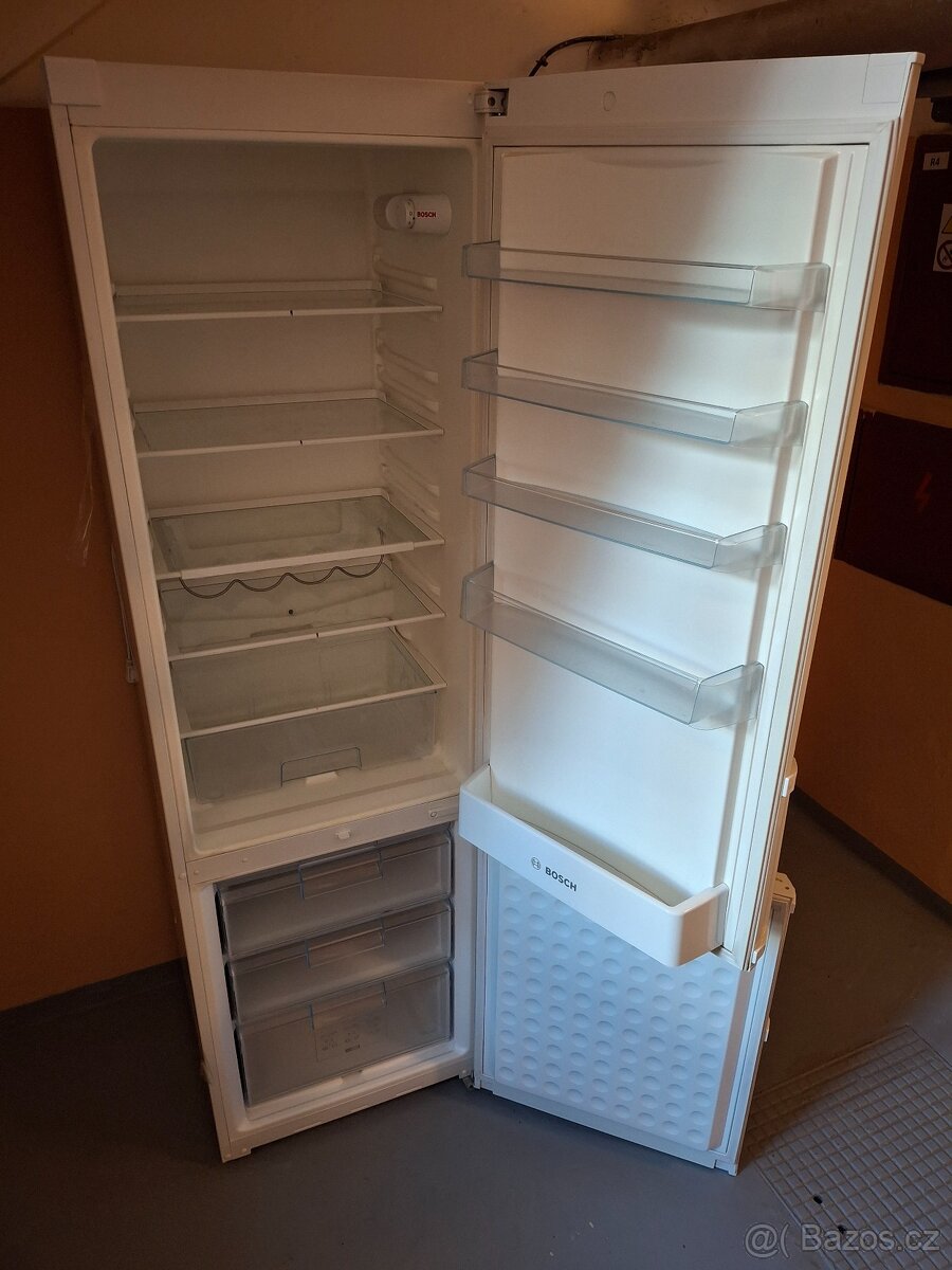 Lednička s mrazákem BOSH - 2