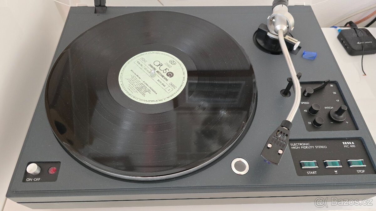 Gramofon Tesla MC 400 - 2