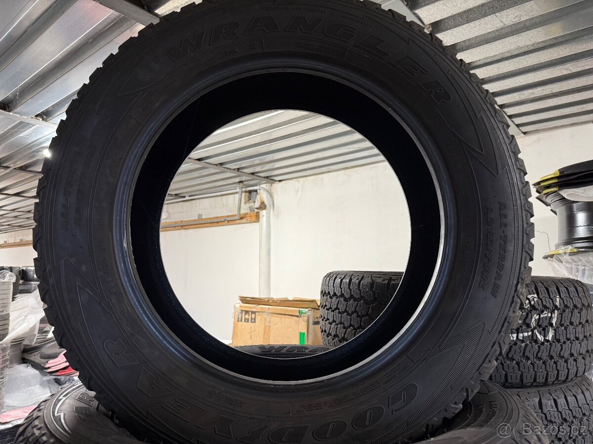 Terénní pneu 255/60 R18 Goodyear - 2