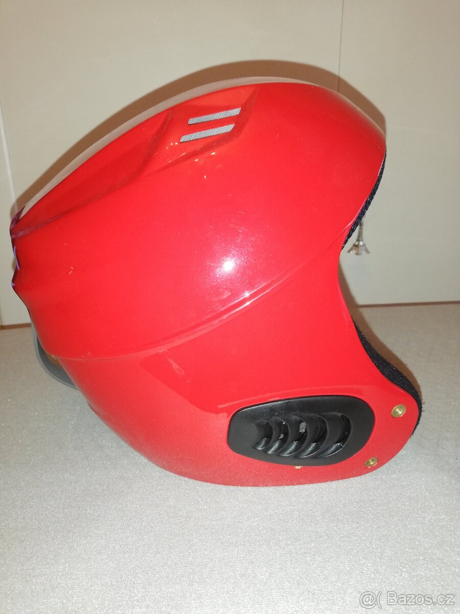 Lyžařská helma - 2