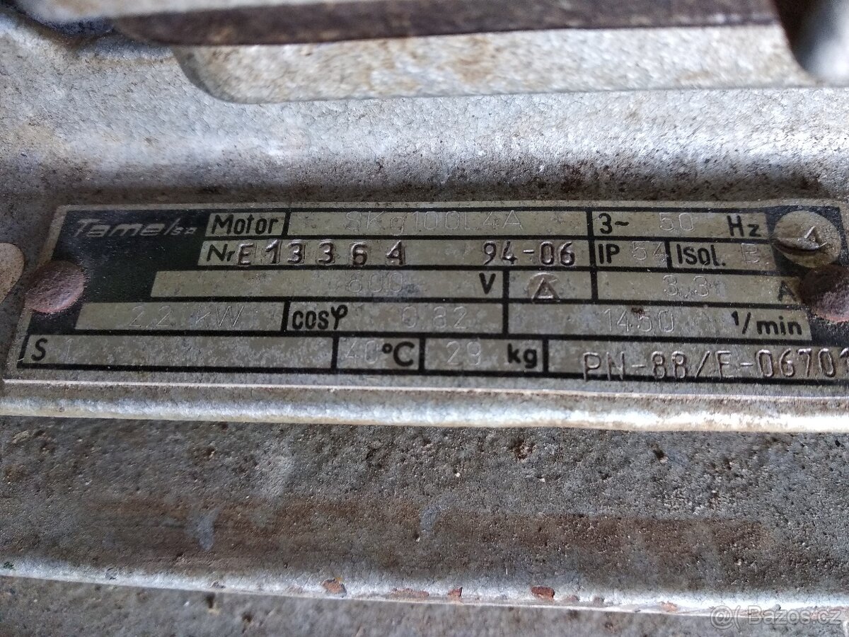 Třífázový asynchronní motor - přírubový - 2