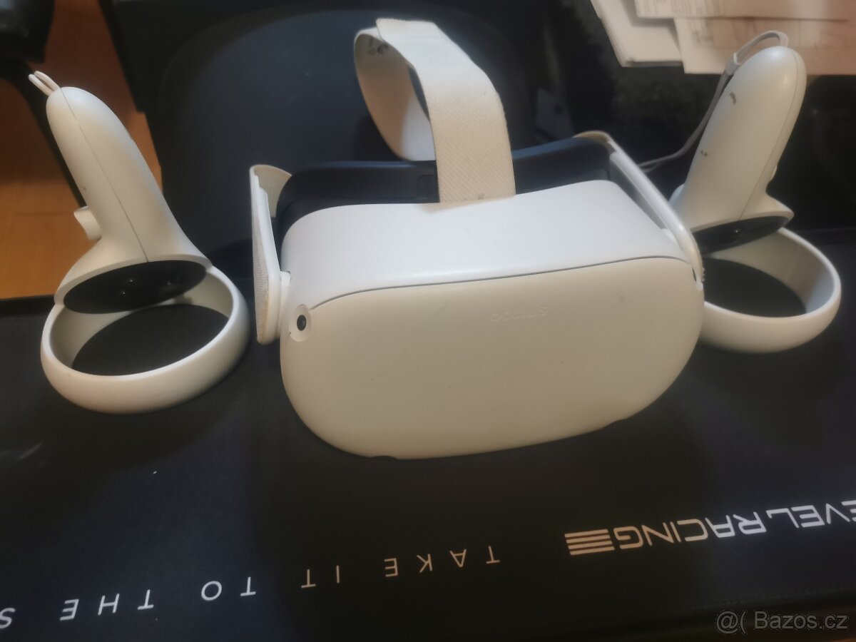 Oculus Meta Quest 2 VR - 2