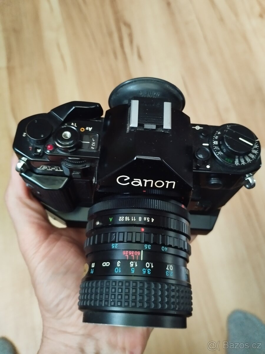 Zniz. cena ....Fotoaparát A1 s obj Tokina 25-50 - 2