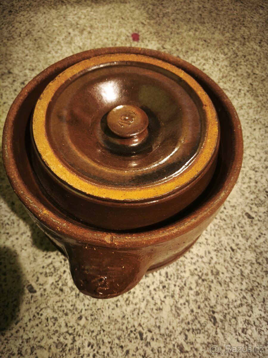 Prodám předměty na krouhání zelí - 2