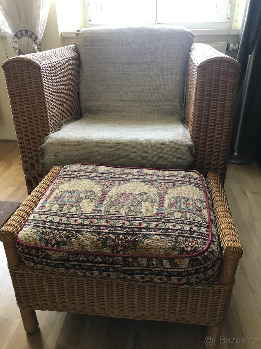 Ratanove kreslo s taburetem - 2