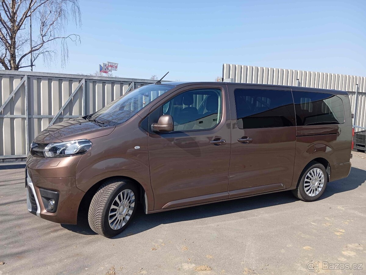 Proace Verso 130kW - 8st aut - 8 míst - 2