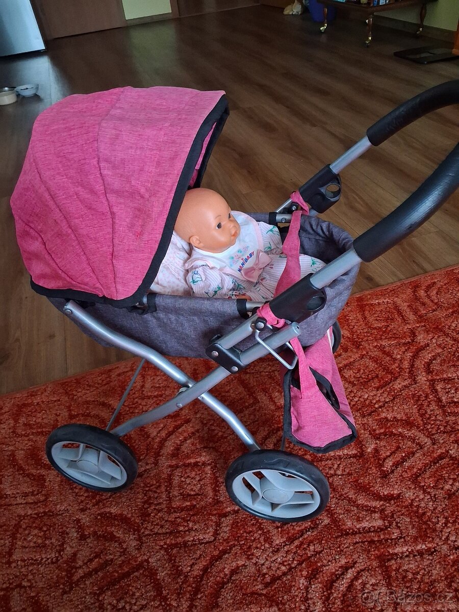 Kočárek a panenky,plyšáci - 2