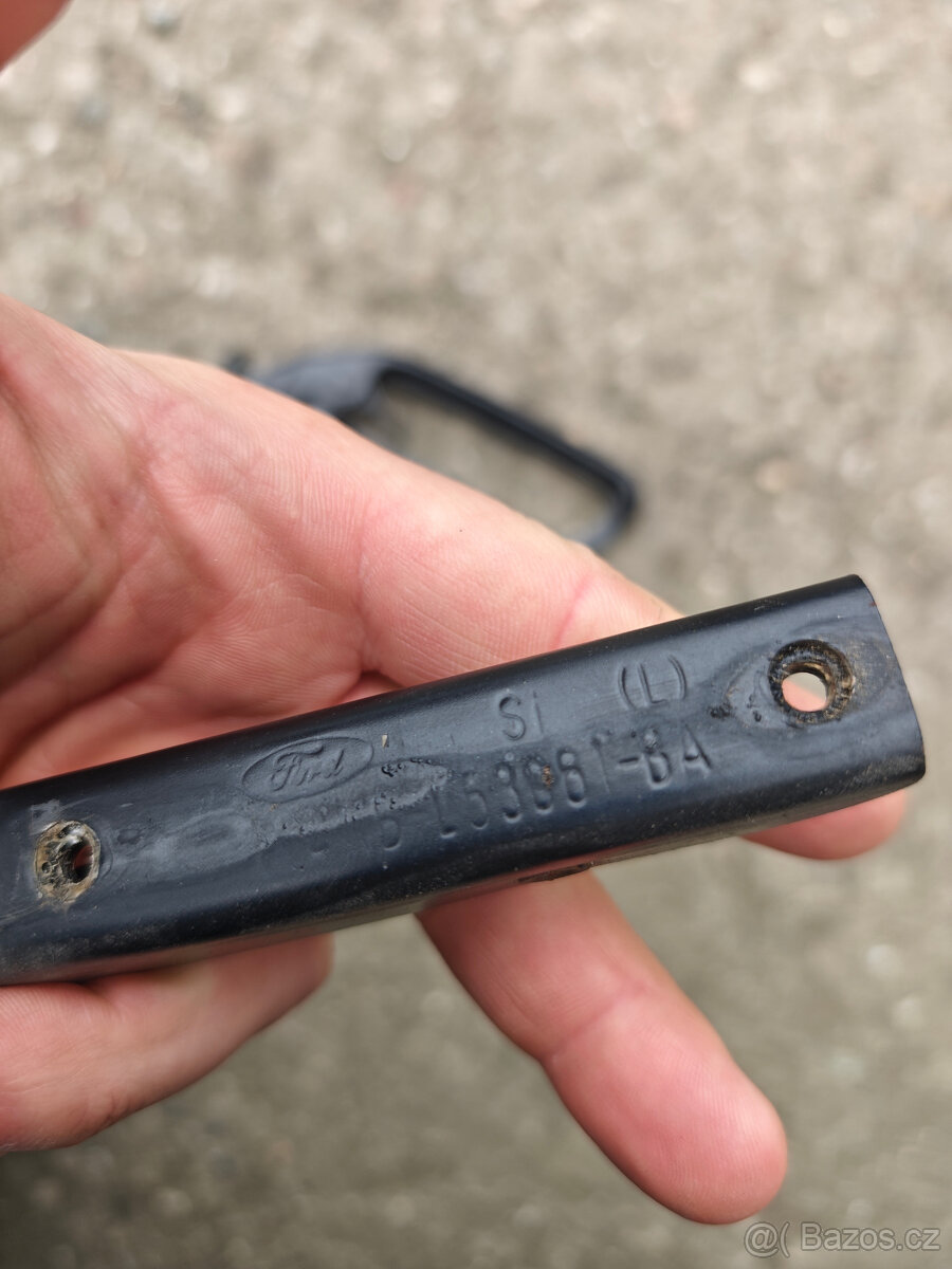 madlo střechy Ford Escort mk5 cabrio - 2