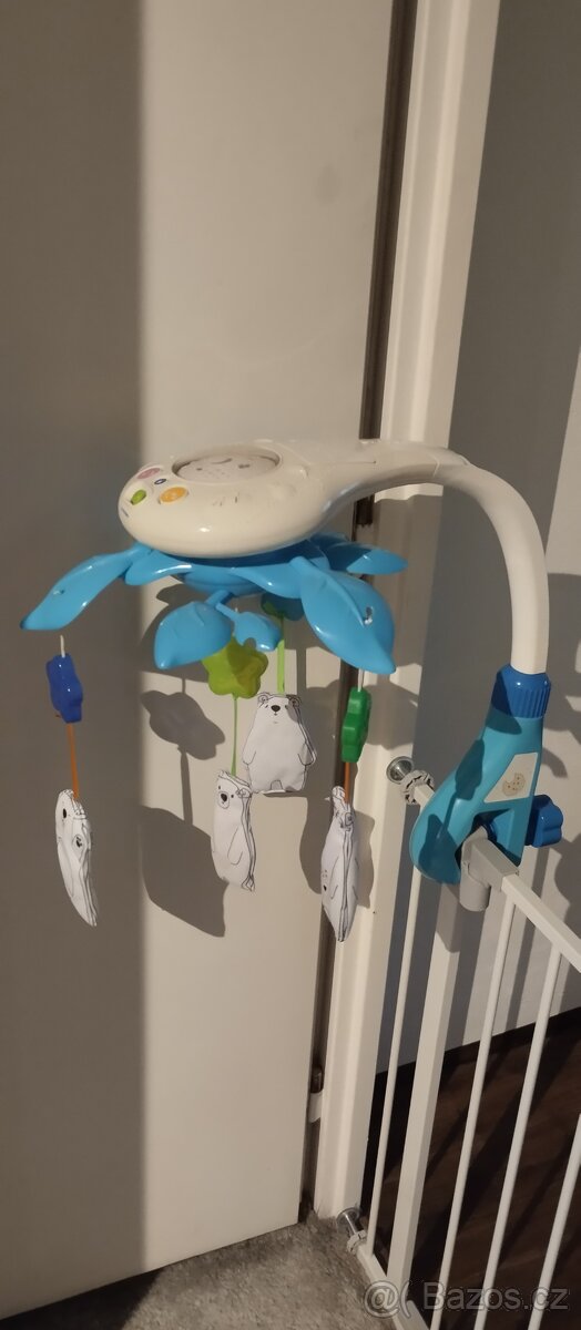 Hrací kolotoč nad postýlku - 2