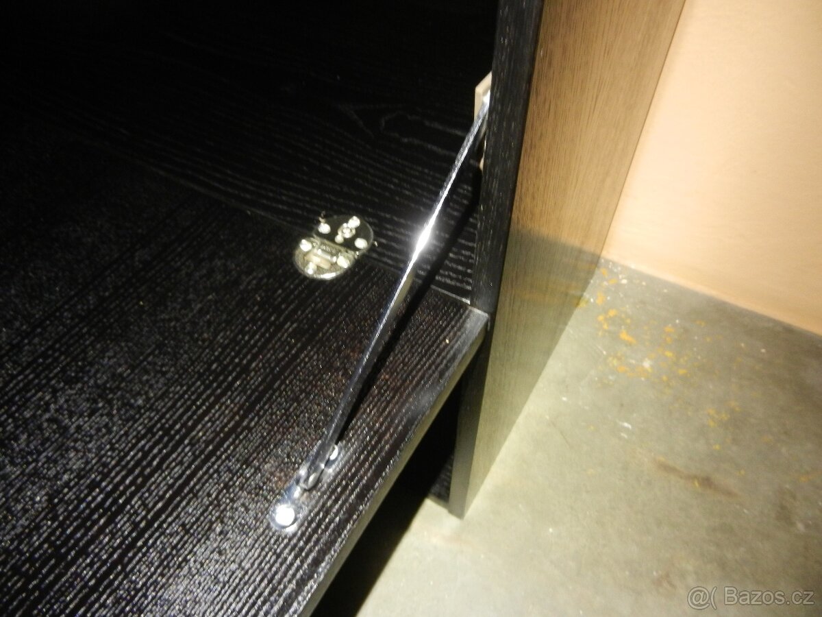 Komoda, skříň, likérka, 1 dveře - 2