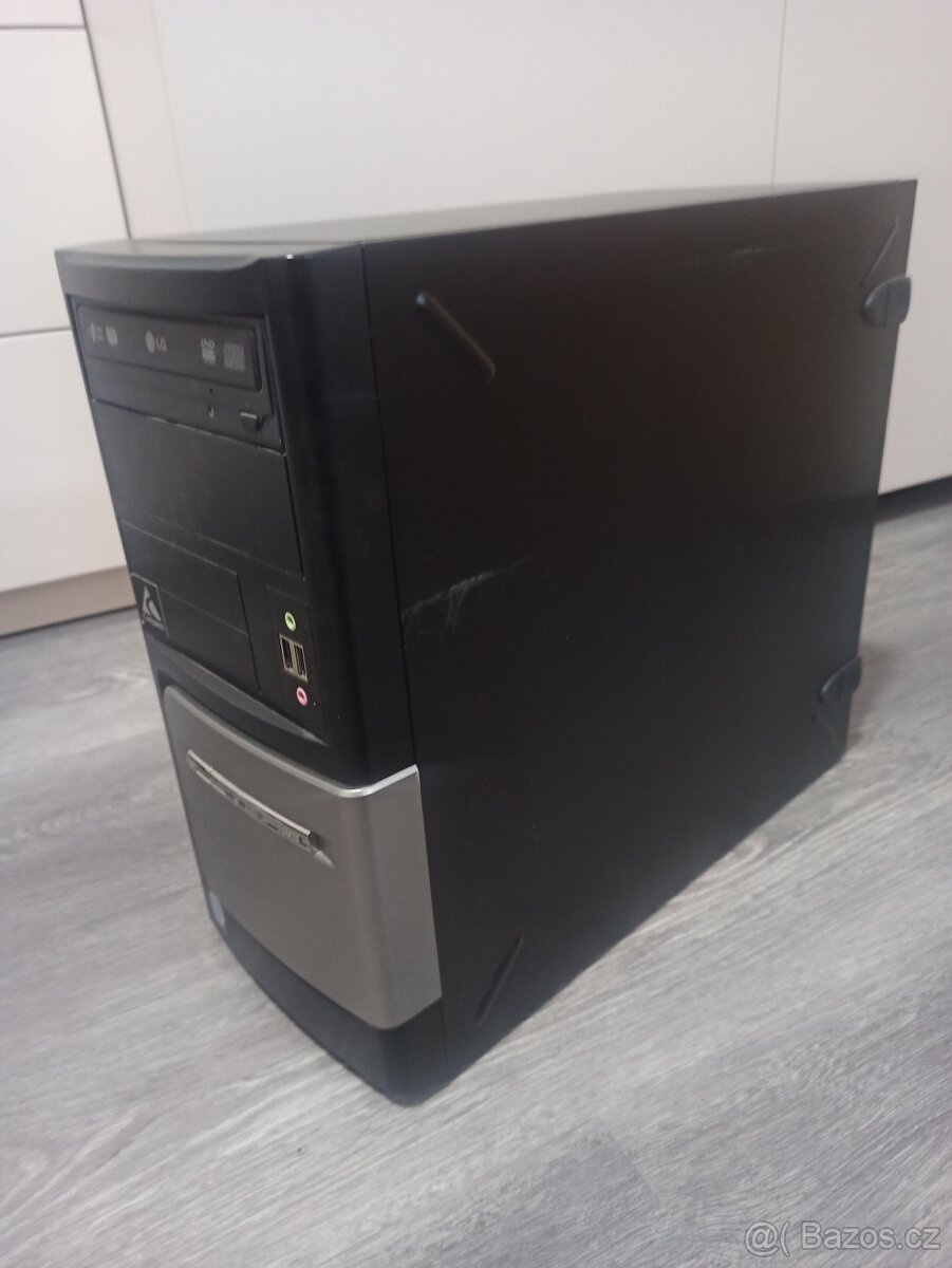 Počítač Intel Core 2 duo - 2