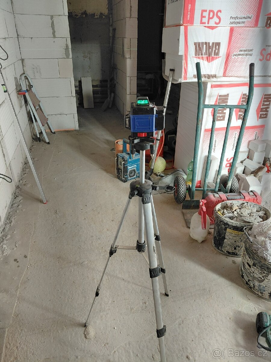 Samonivelacni laser 16 linek - 2