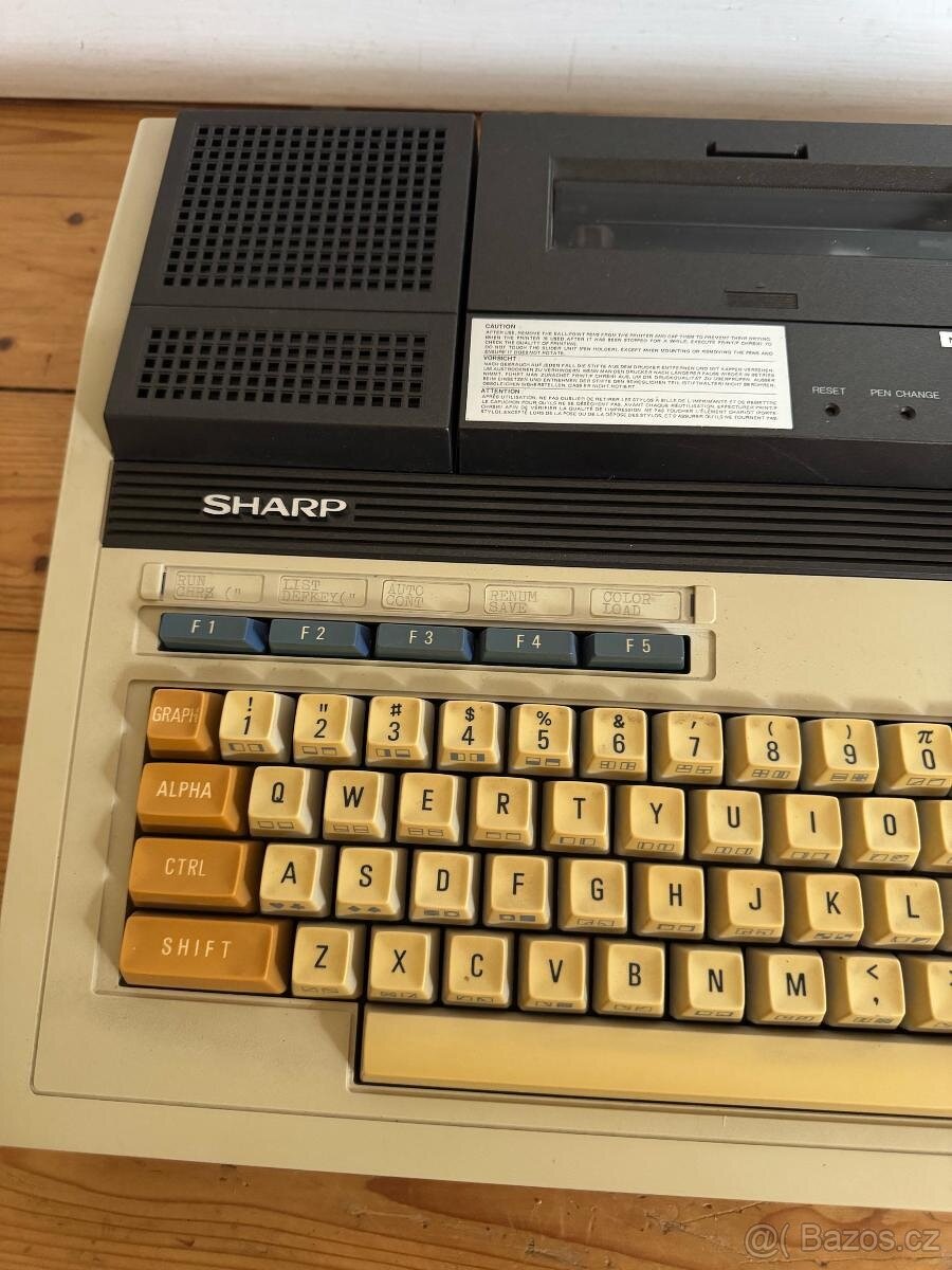 SHARP MZ-700 Personal computer - Historický PC - 2