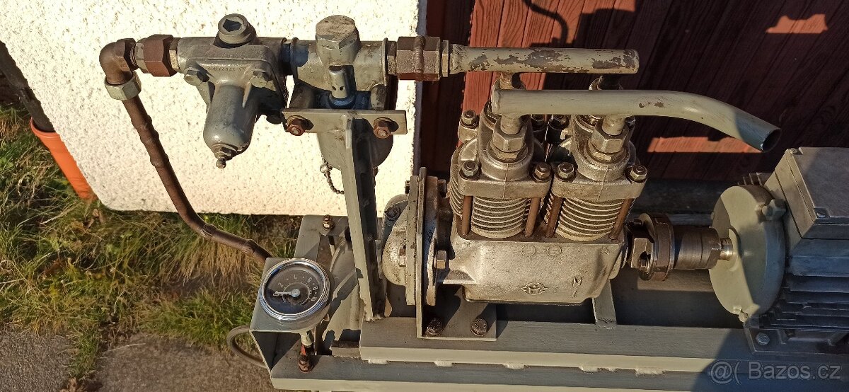 Vzduchový kompresor 80L - 2