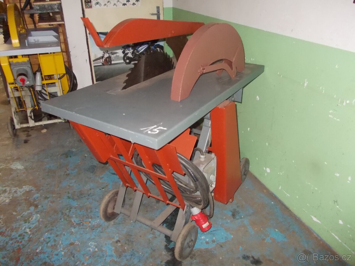 Cirkulárka s kolébkou, cirgulárka - 2